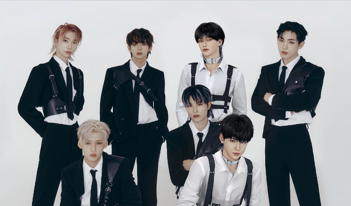 VIRTUAL AND HUMAN MIXED GROUP SUPERKIND DISBANDS AFTER 3 YEARS